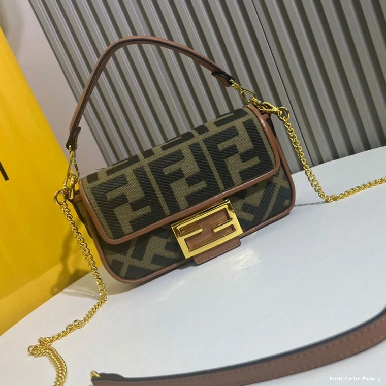 Vintage HOT Motif Mini Baguette Canvas In Fendi FF Bag Green 0811